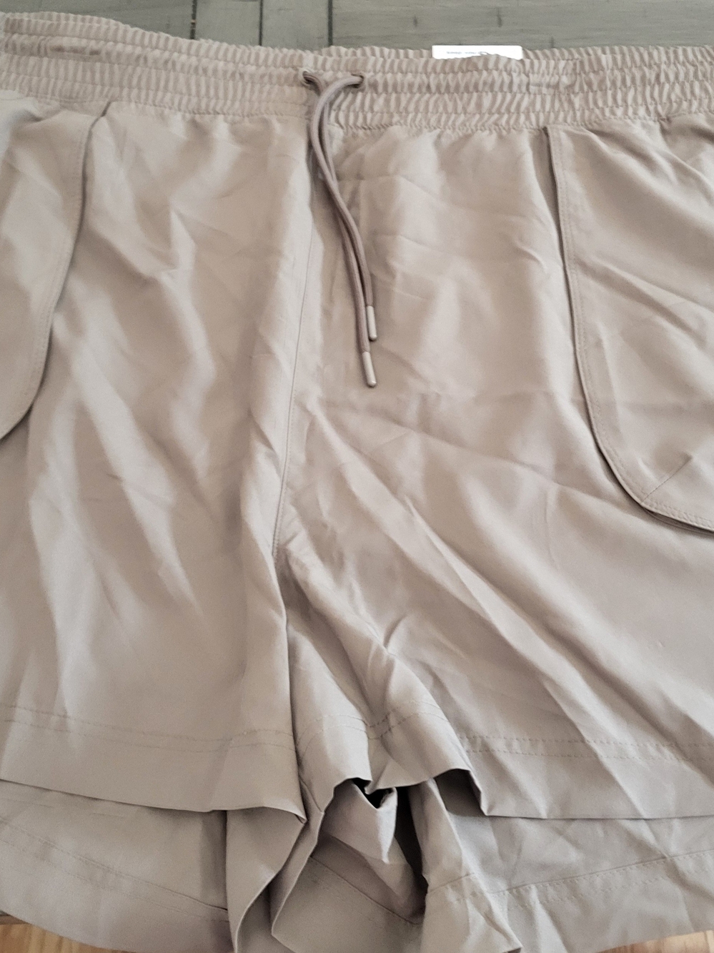 WoMen's Lightweight Drawstring Shorts in Taupe